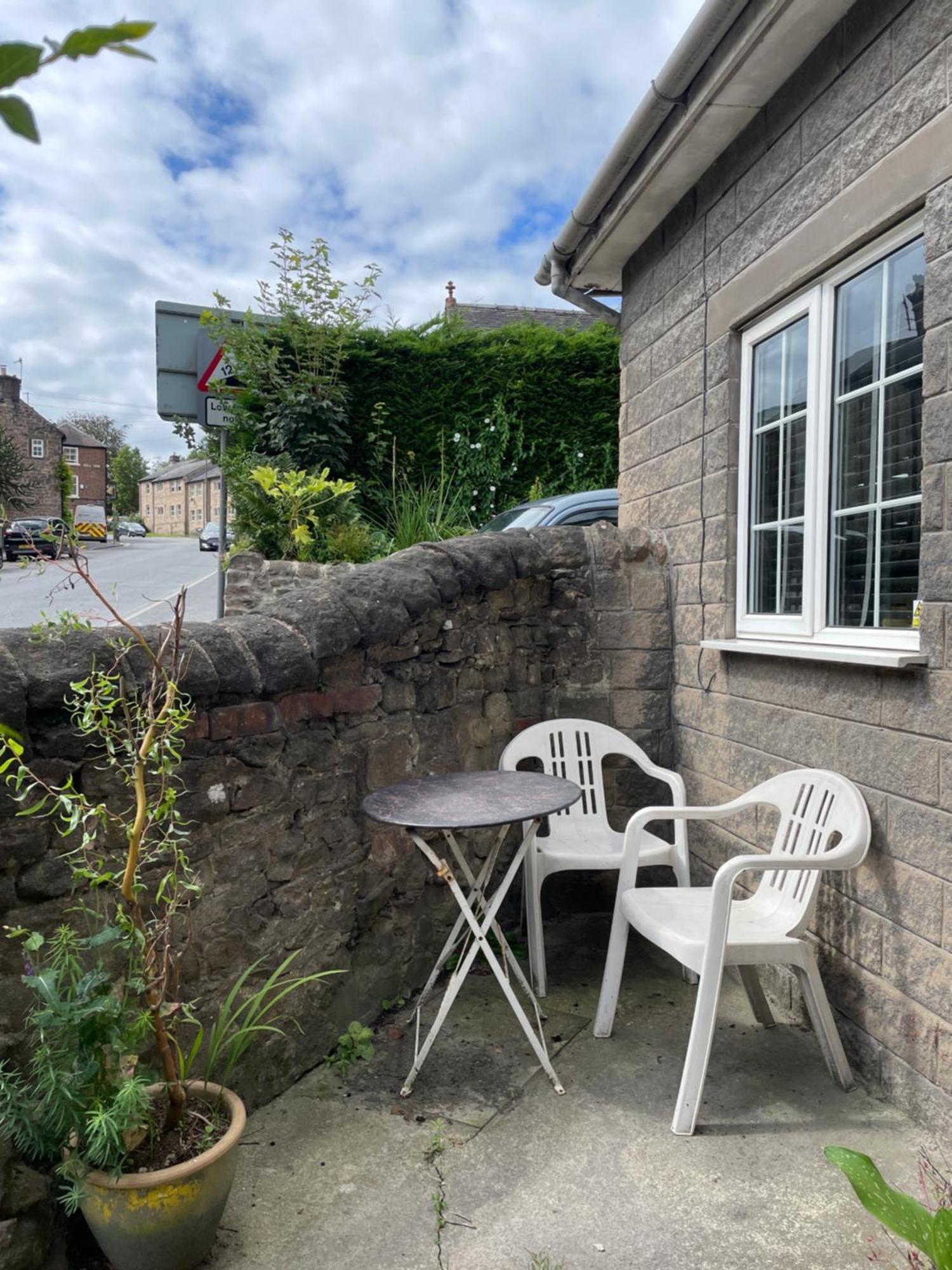 Ferienwohnung Burtys Snug Cromford Nr Matlock Historic Unesco Exterior foto